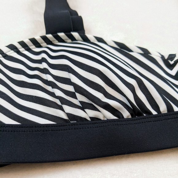 NWT Athleta Bikini Top Slash Stripe Pura 32 B/C - Picture 8 of 14